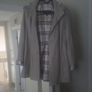 Stylish Beige Leather Jacket for Women